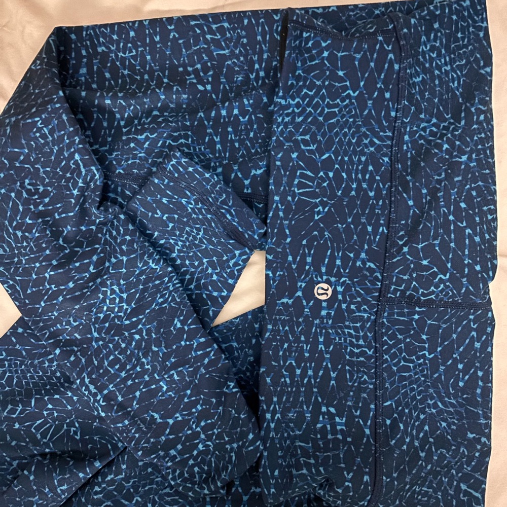 Lululemon Blue Patterned Leggings